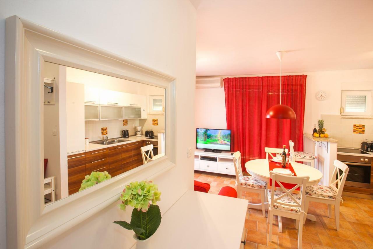 Apartment Lyra ザダル エクステリア 写真