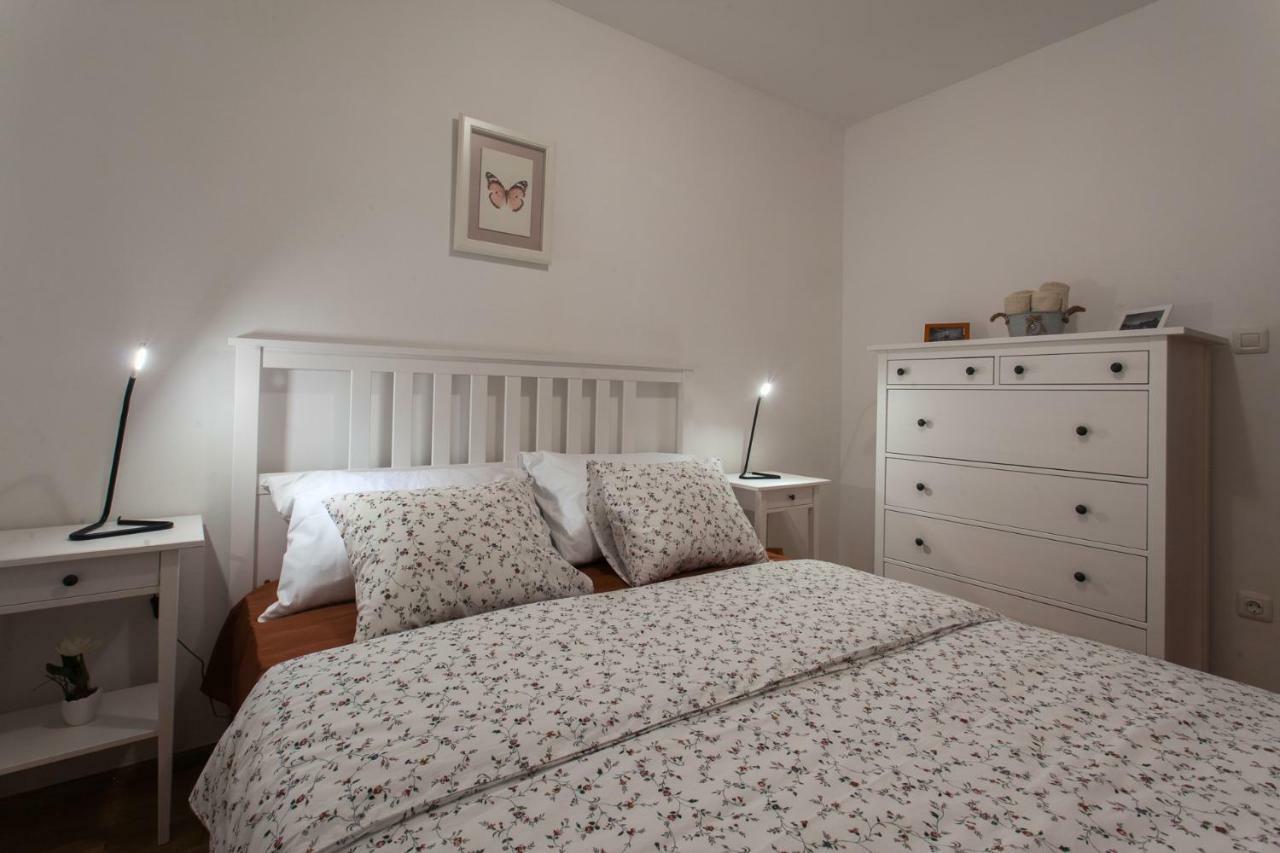 Apartment Lyra ザダル エクステリア 写真